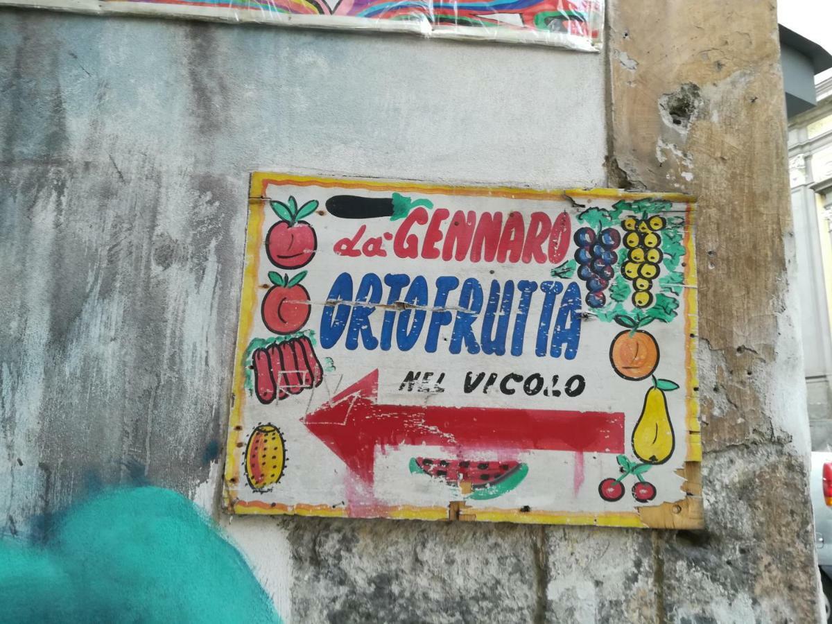 Dint E Viche E Napule *